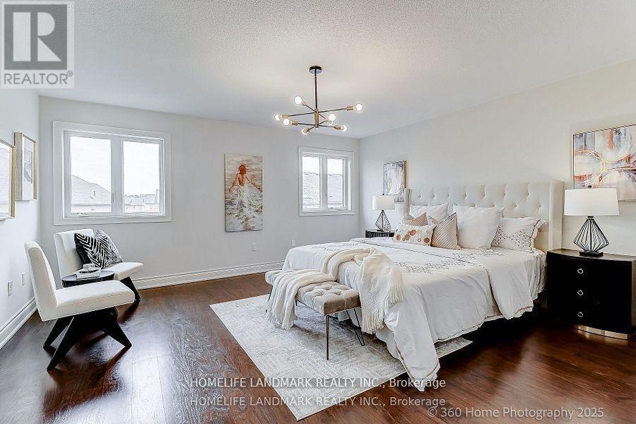 16 Beechborough Crescent, East Gwillimbury, ON - Indoor Photo Showing Bedroom