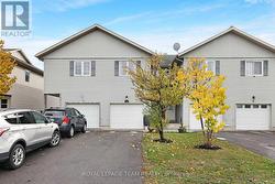 10 JOHNSTON STREET Carleton Place, ON K7C 4S3