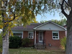 191 MCKEE AVENUE Toronto, ON M2N 4C6