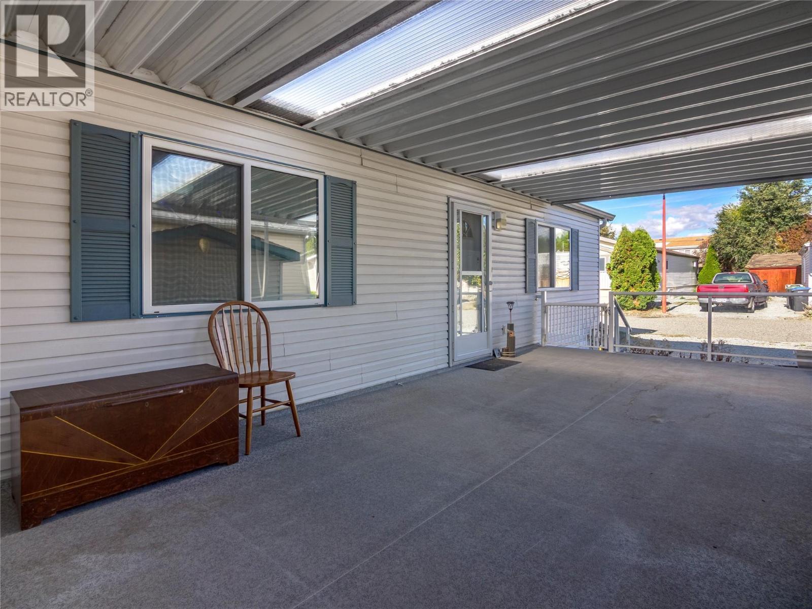 670 Mccurdy Road Unit# 4, Kelowna, BC