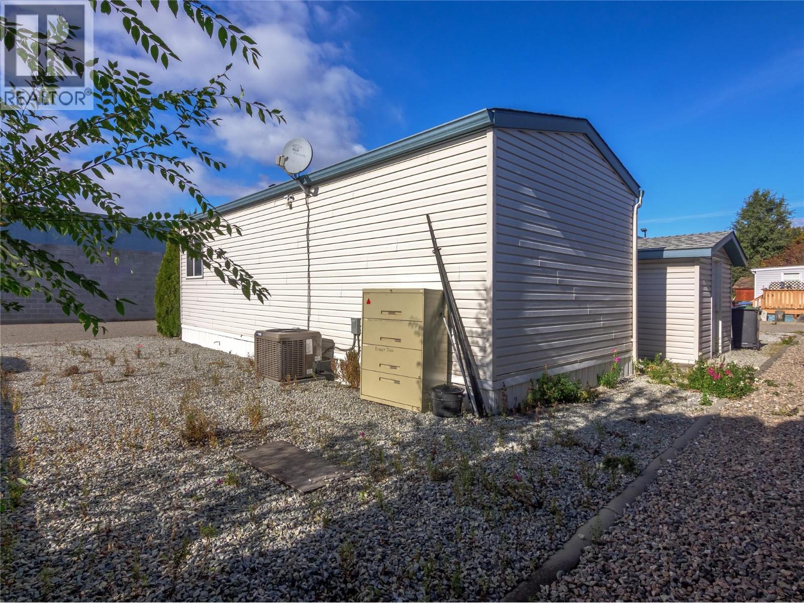 670 Mccurdy Road Unit# 4, Kelowna, BC