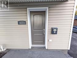 Entrance Apt 1 Upper unit -