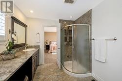 Jack & Jill Bathroom Shared w/ 4th & 5th Bedrooms -