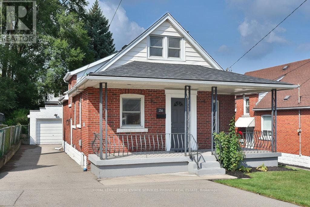 256 Walter Avenue S, Hamilton, ON - Outdoor
