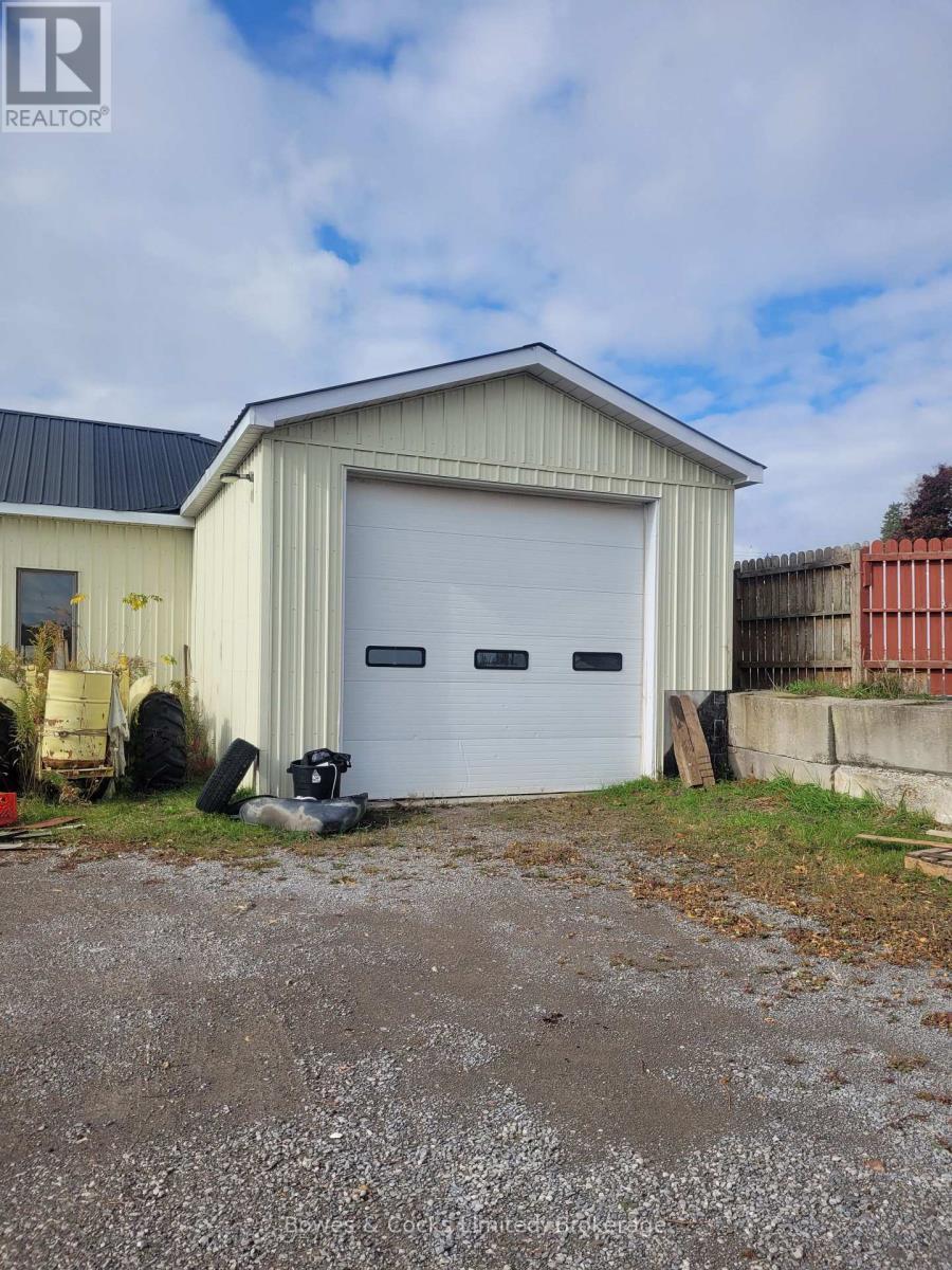 200 Lindsay Street S, Kawartha Lakes (Lindsay), ON