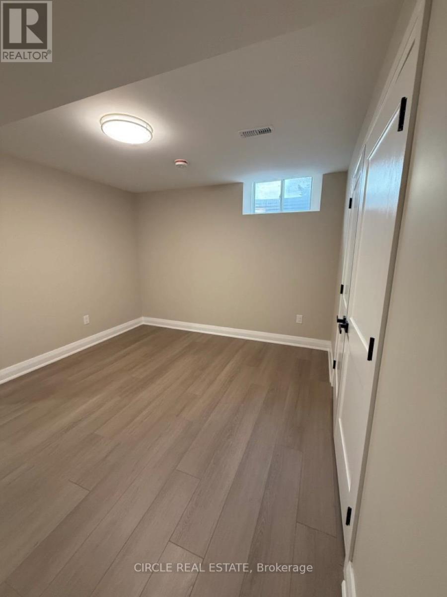 213 Danny Wheeler Boulevard, Georgina, ON - Indoor Photo Showing Basement