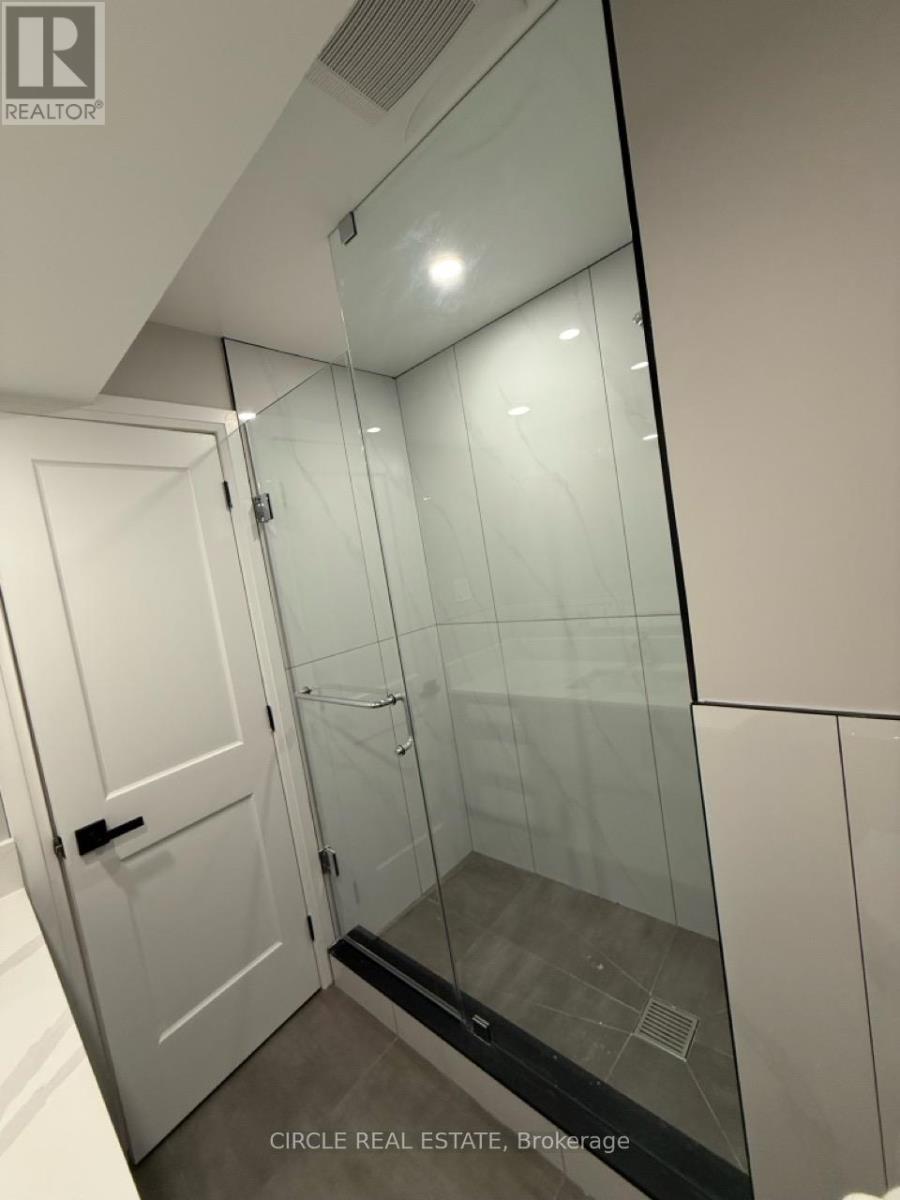 213 Danny Wheeler Boulevard, Georgina, ON - Indoor