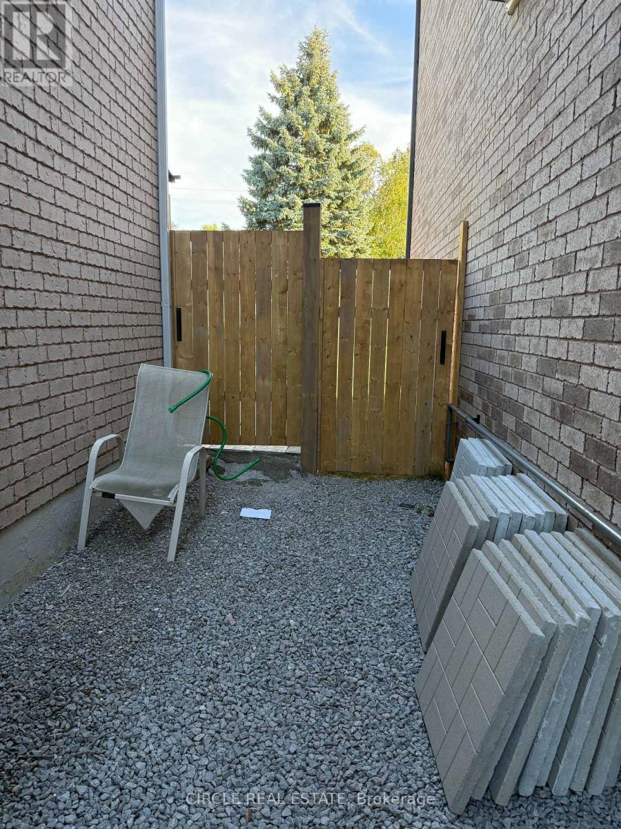 213 Danny Wheeler Boulevard, Georgina, ON - Outdoor