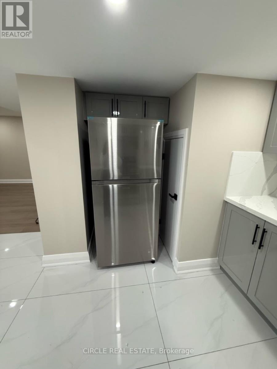 213 Danny Wheeler Boulevard, Georgina, ON - Indoor