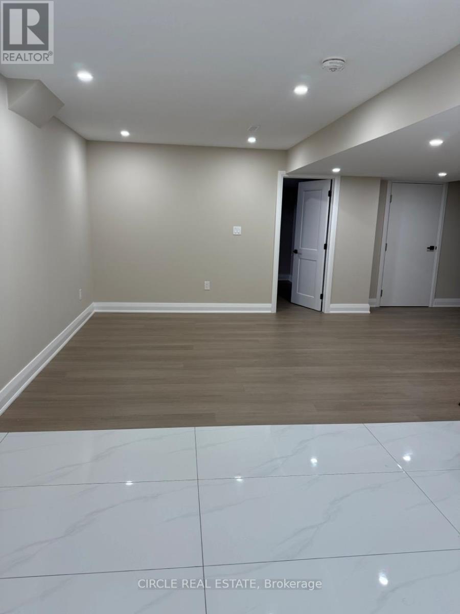 213 Danny Wheeler Boulevard, Georgina, ON - Indoor