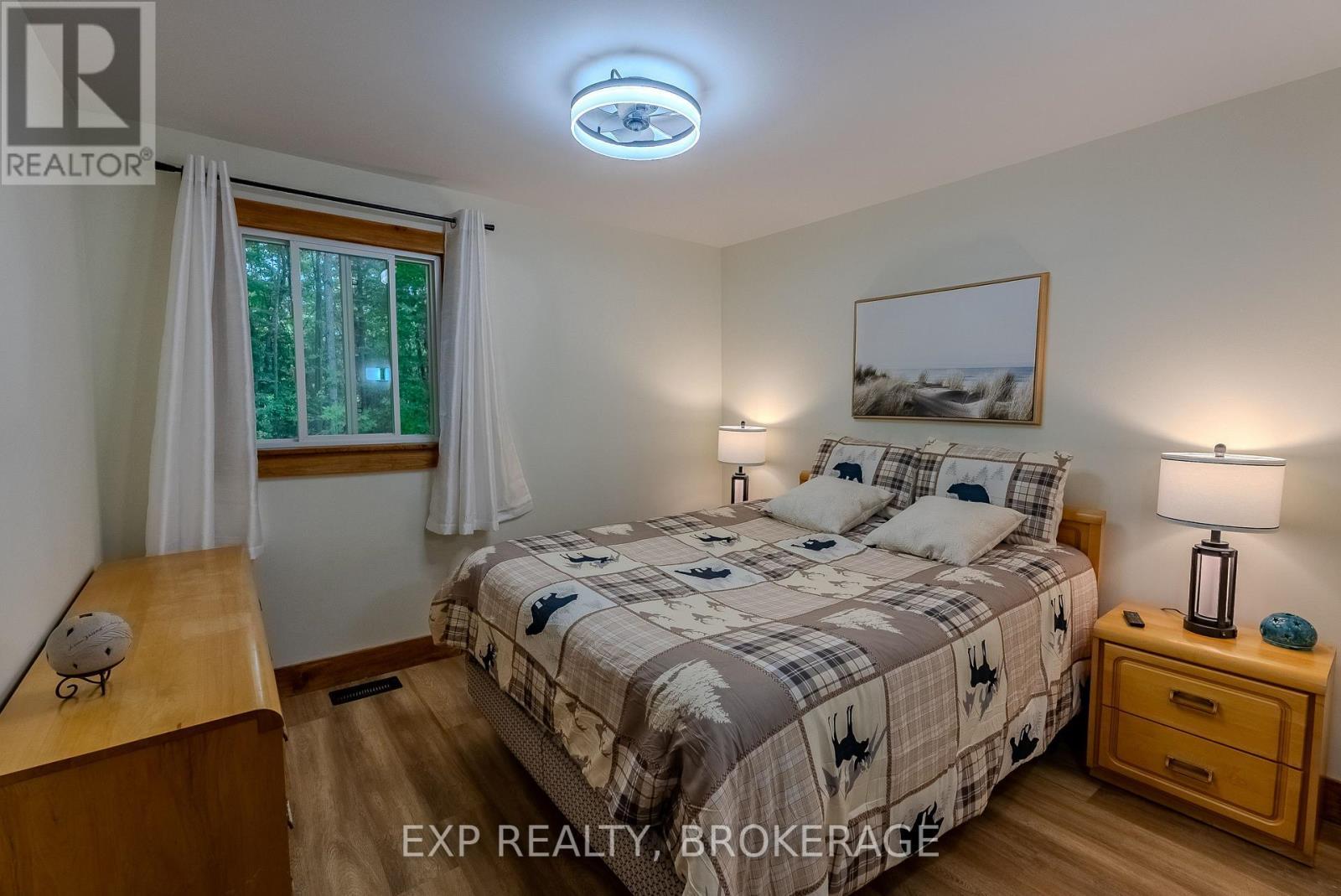 6187 Arden Road S, Frontenac (Frontenac Centre), ON - Indoor Photo Showing Bedroom