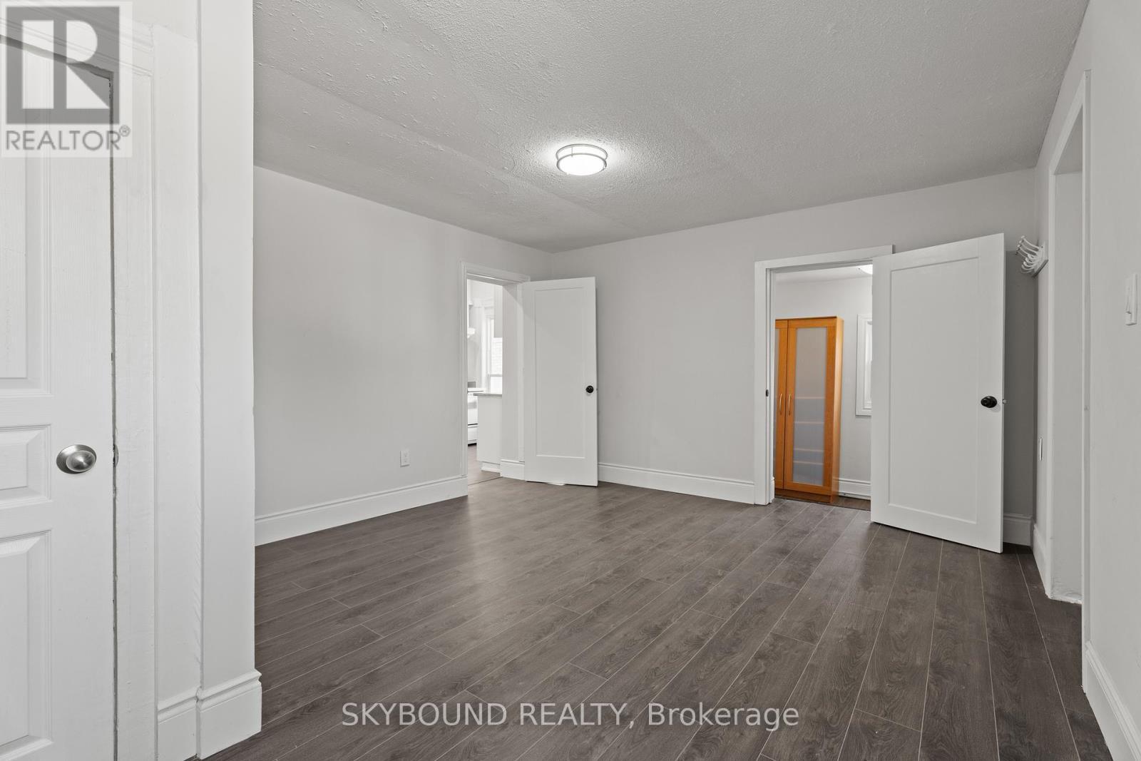 65 Colborne Street W, Brantford, ON