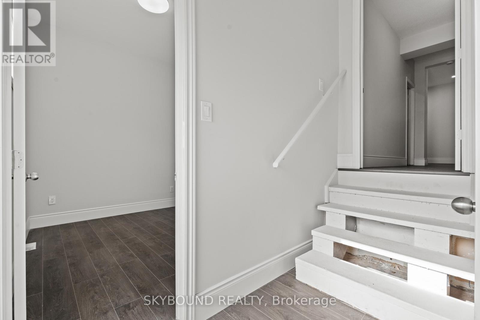 65 Colborne Street W, Brantford, ON