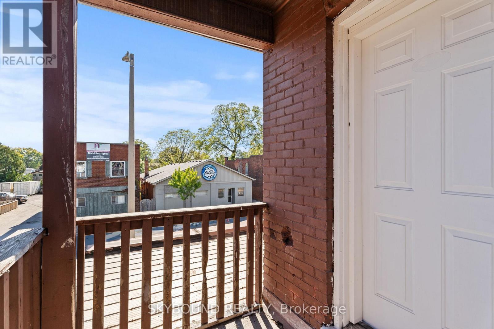 65 Colborne Street W, Brantford, ON