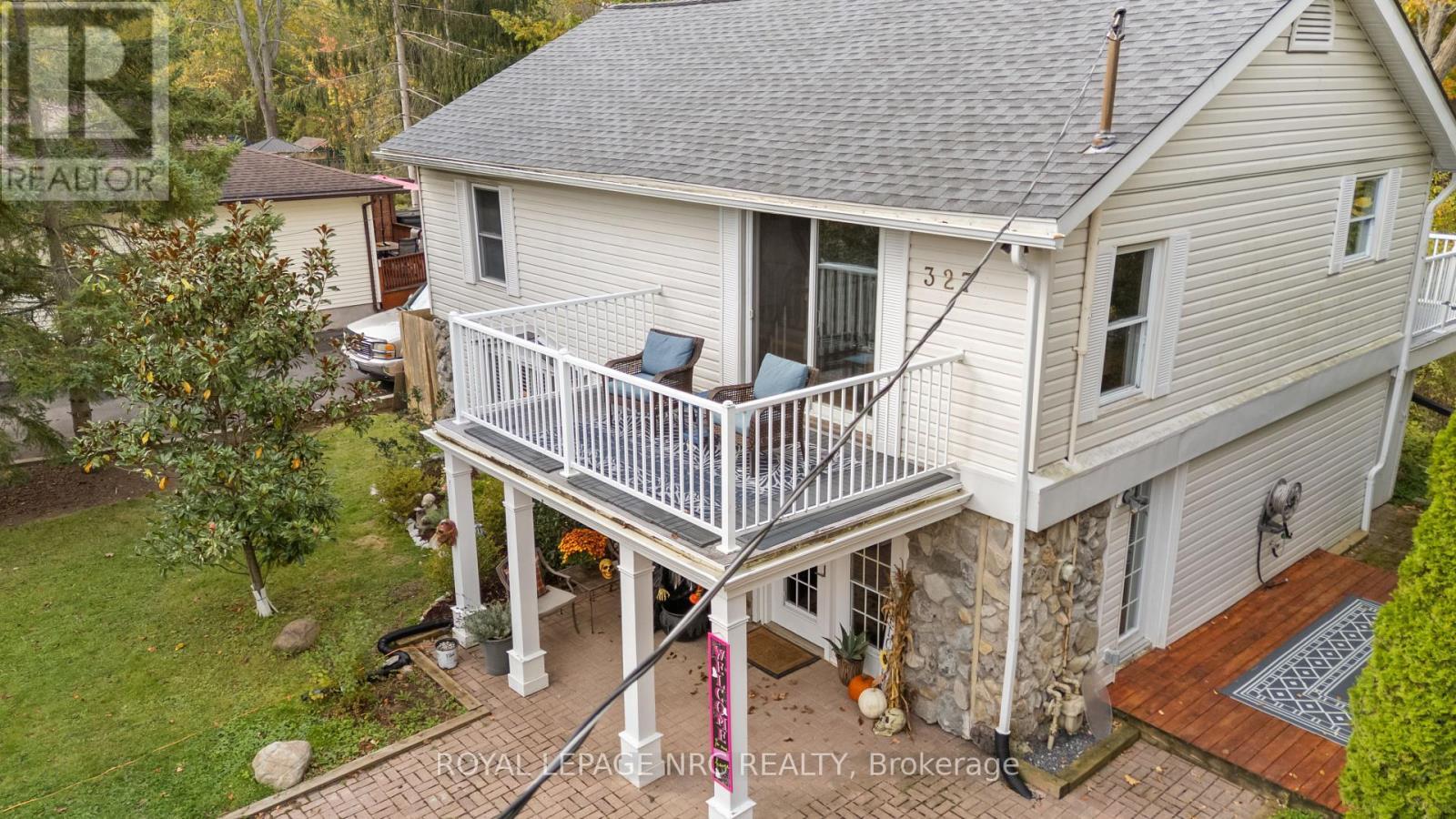 327 Maple Leaf Avenue N, Fort Erie (Ridgeway), ON - Outdoor