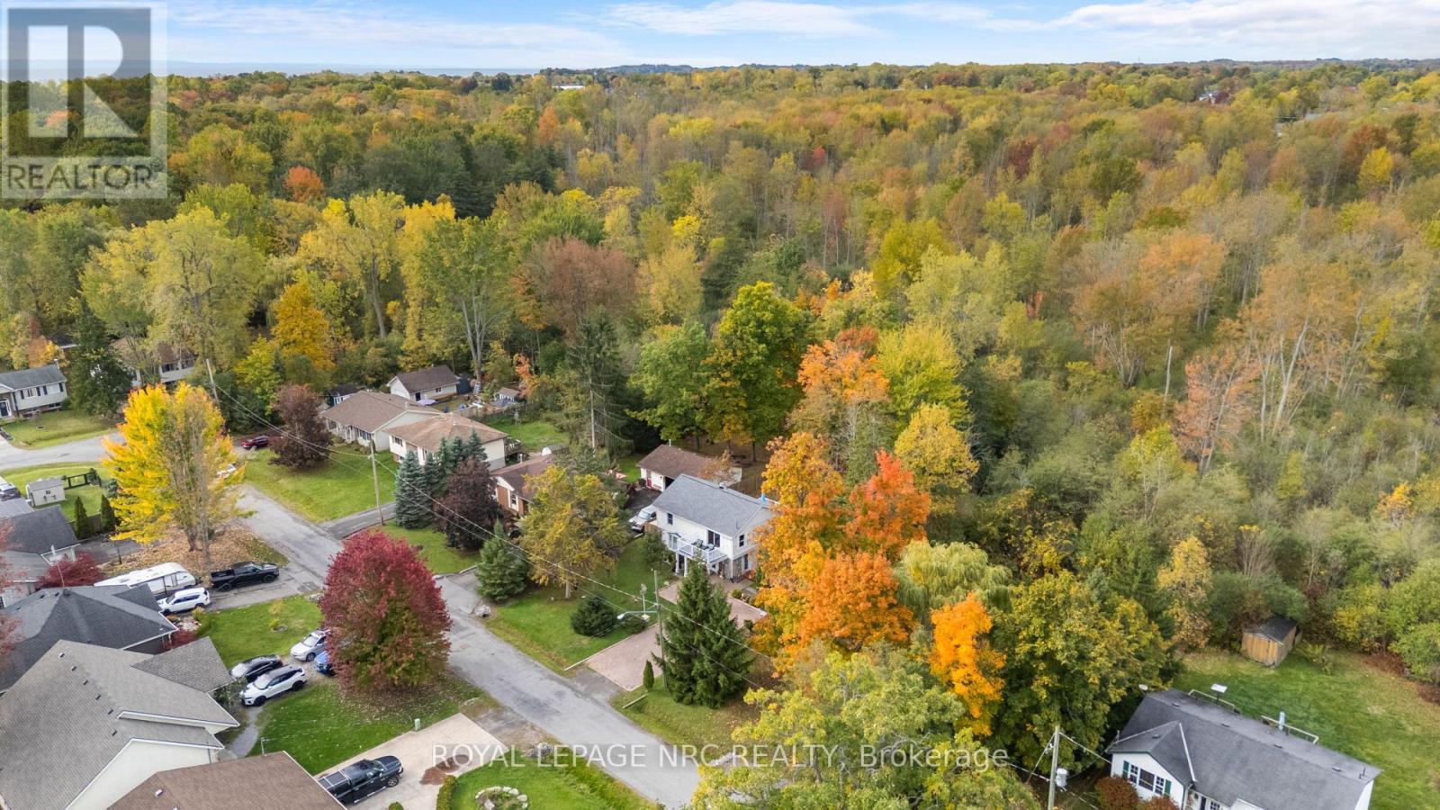 327 Maple Leaf Avenue N, Fort Erie (Ridgeway), ON - Outdoor With View