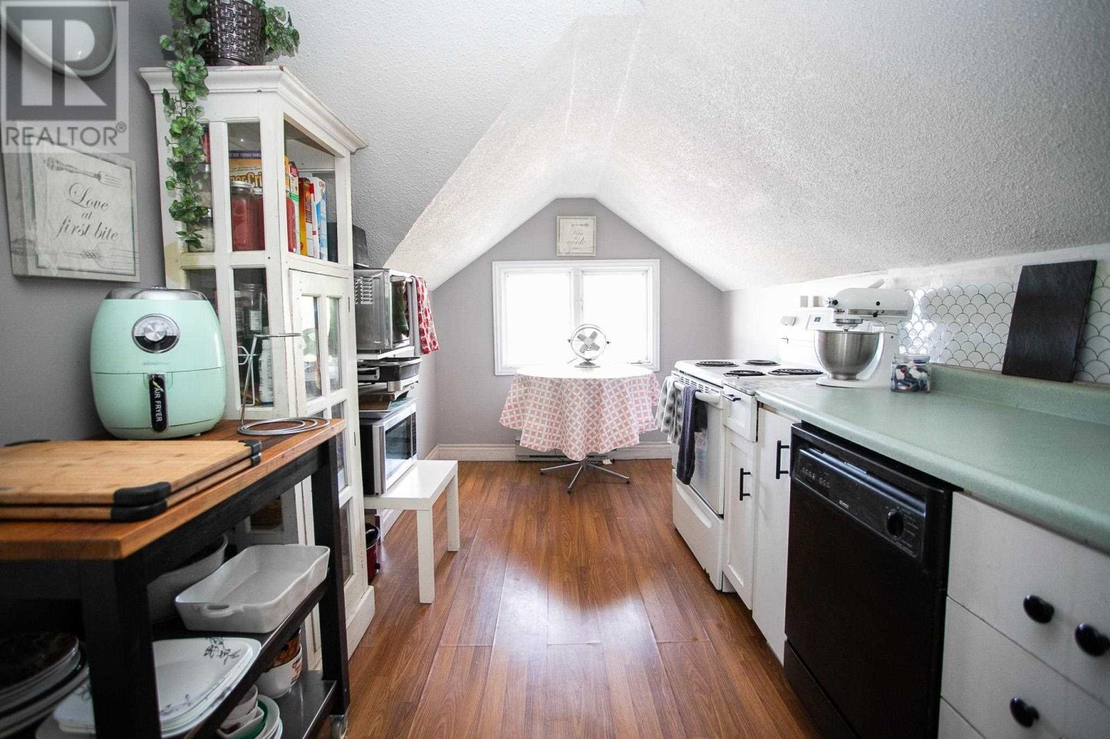 140 East St, Sault Ste. Marie, ON