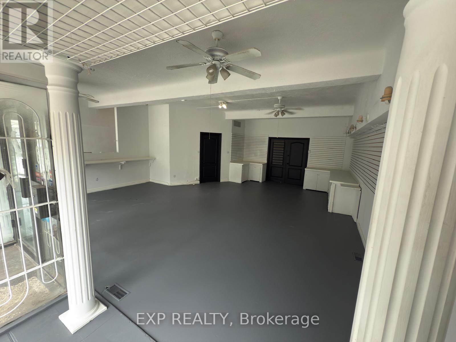 663 Main Street E, Hamilton, ON