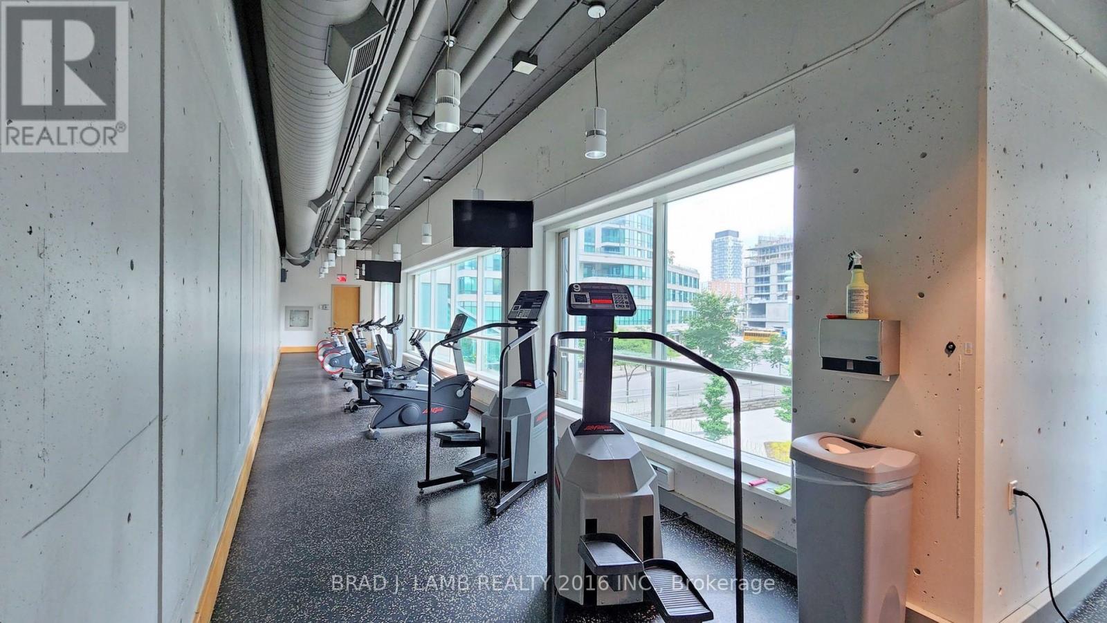 907 - 10 Yonge Street, Toronto, ON - Indoor Photo Showing Gym Room