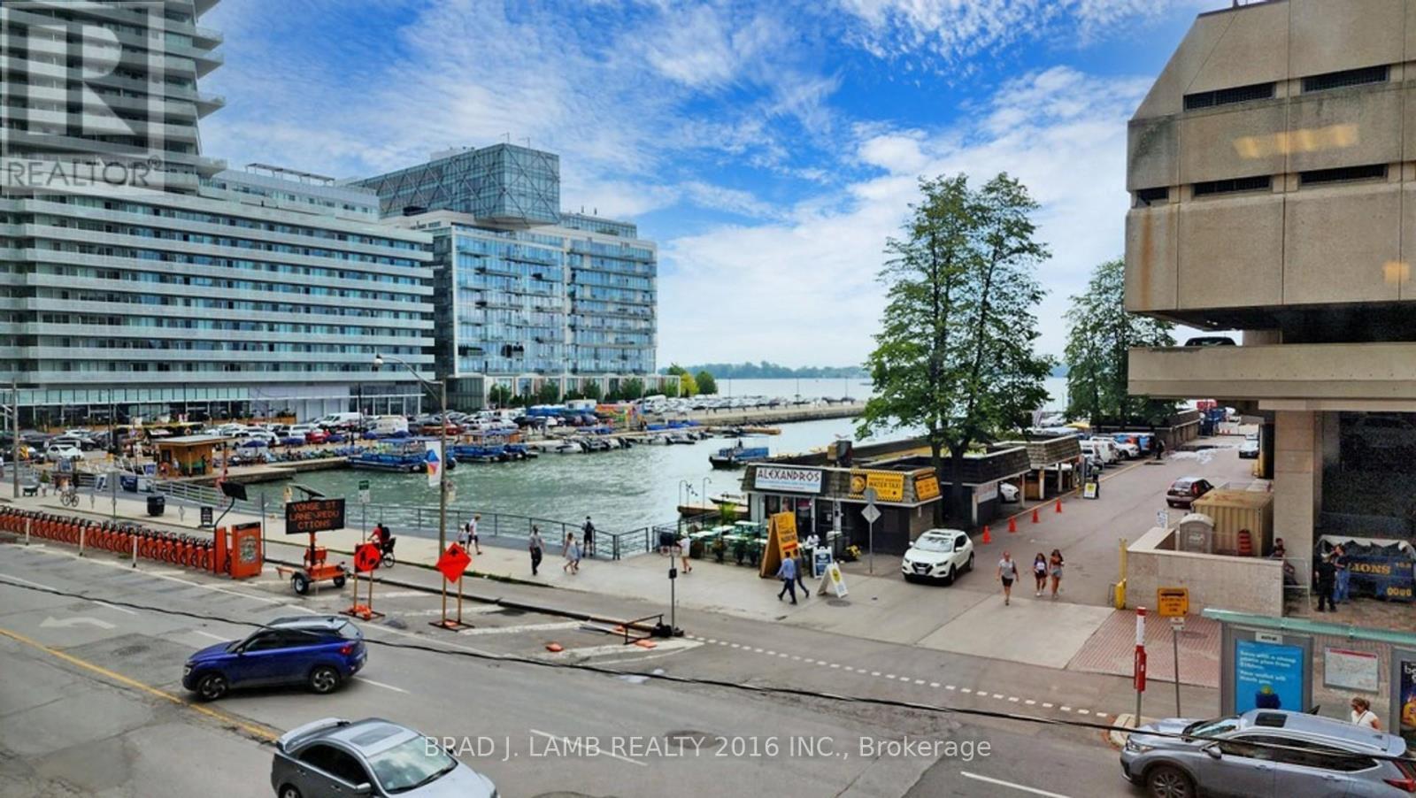 907 - 10 Yonge Street, Toronto, ON - Outdoor With Body Of Water