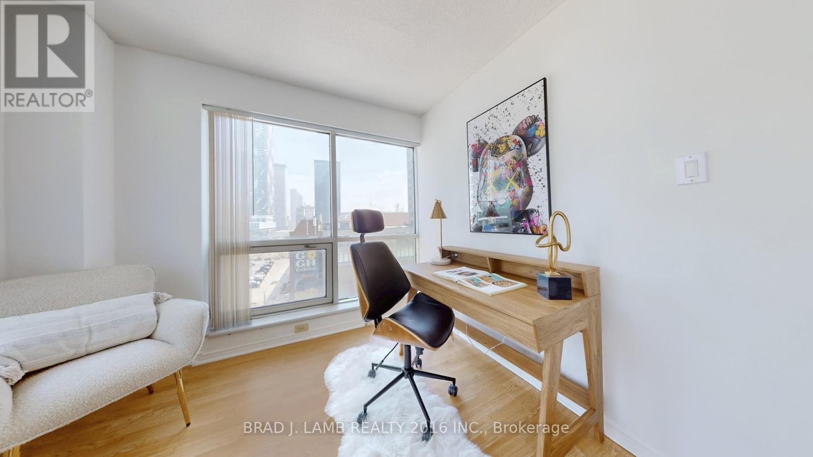 907 - 10 Yonge Street, Toronto, ON - Indoor Photo Showing Office