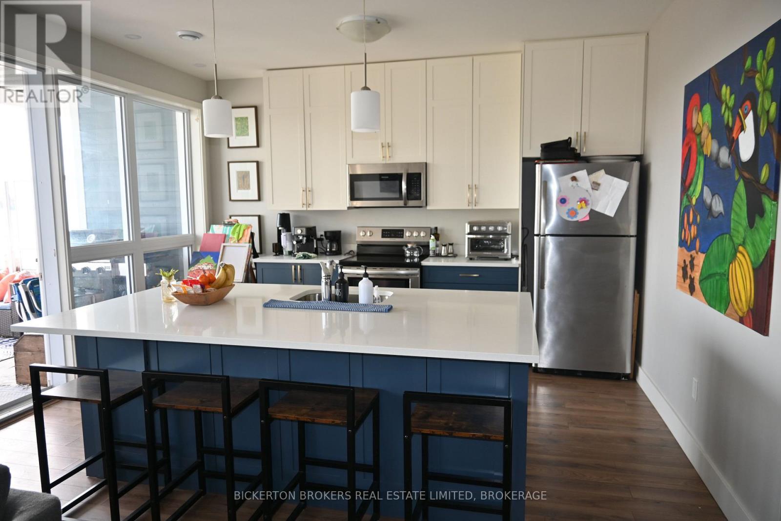 207 - 130 Water Street, Gananoque, ON - Indoor Photo Showing Kitchen With Upgraded Kitchen