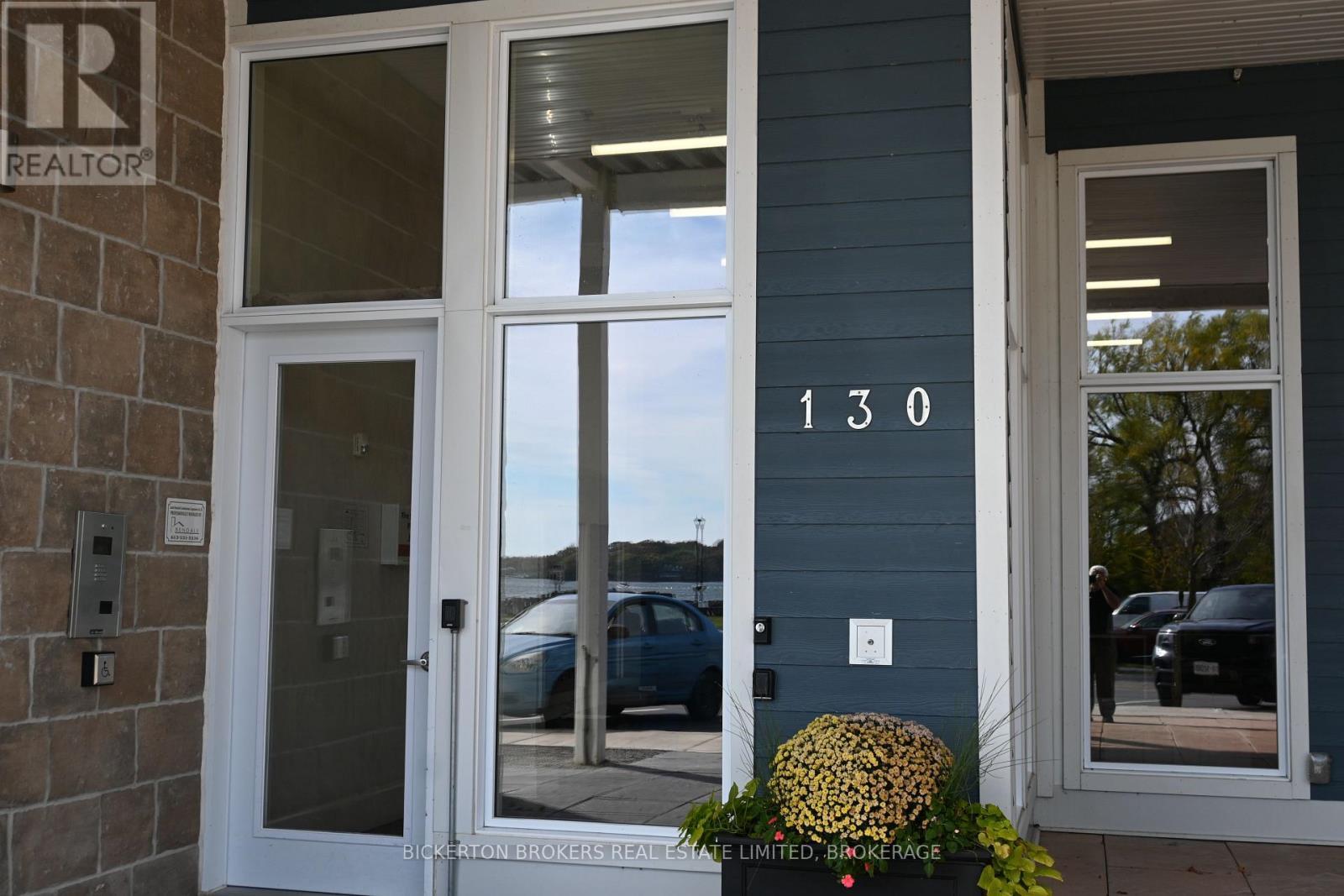 207 - 130 Water Street, Gananoque, ON - Outdoor With Exterior