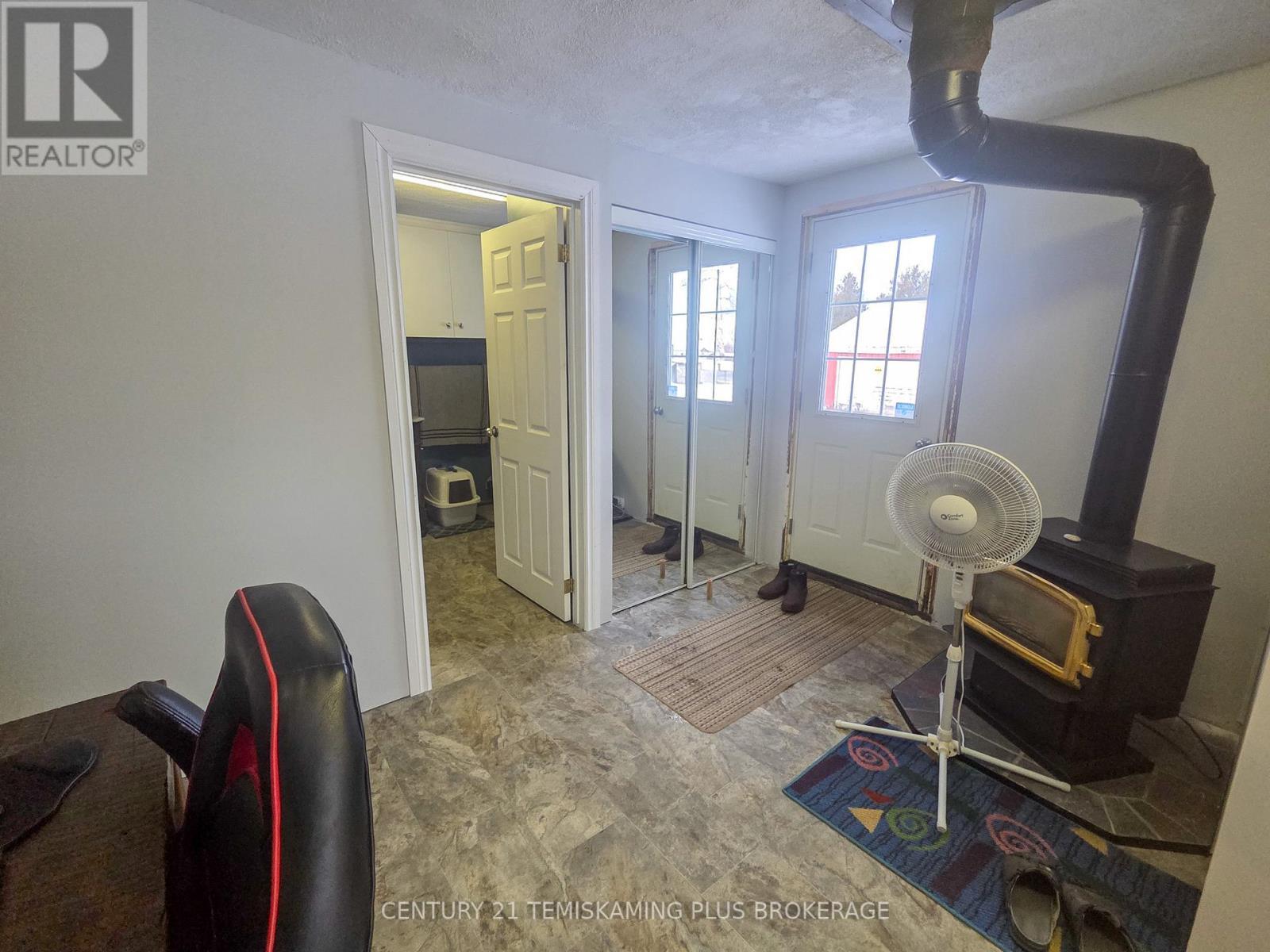 28 Fifth Street, Timiskaming (Tim - Outside - Rural), ON - Indoor