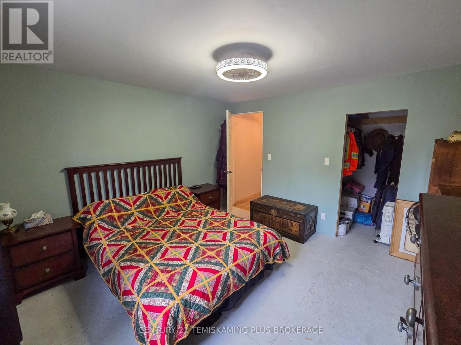 28 Fifth Street, Timiskaming (Tim - Outside - Rural), ON - Indoor Photo Showing Bedroom