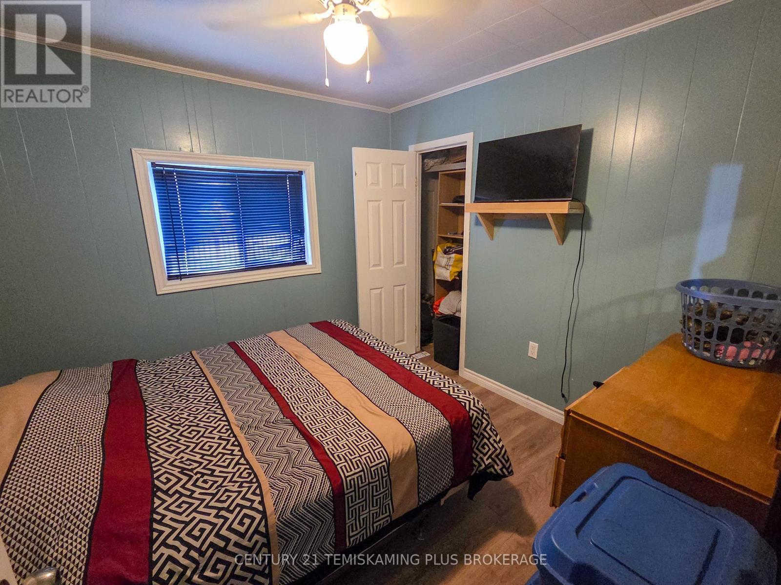 28 Fifth Street, Timiskaming (Tim - Outside - Rural), ON - Indoor Photo Showing Bedroom