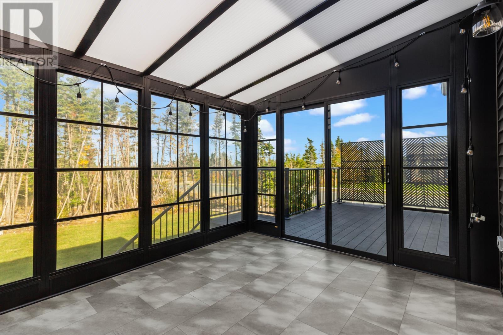 2 Claddagh Road, St. John'S, NL - Indoor Photo Showing Other Room