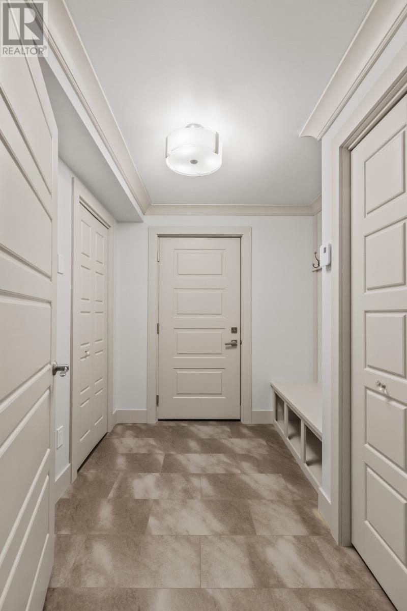 2 Claddagh Road, St. John'S, NL - Indoor