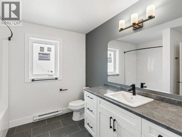 183 Witch Hazel Drive, Whitehorse, YT - Indoor Photo Showing Bathroom