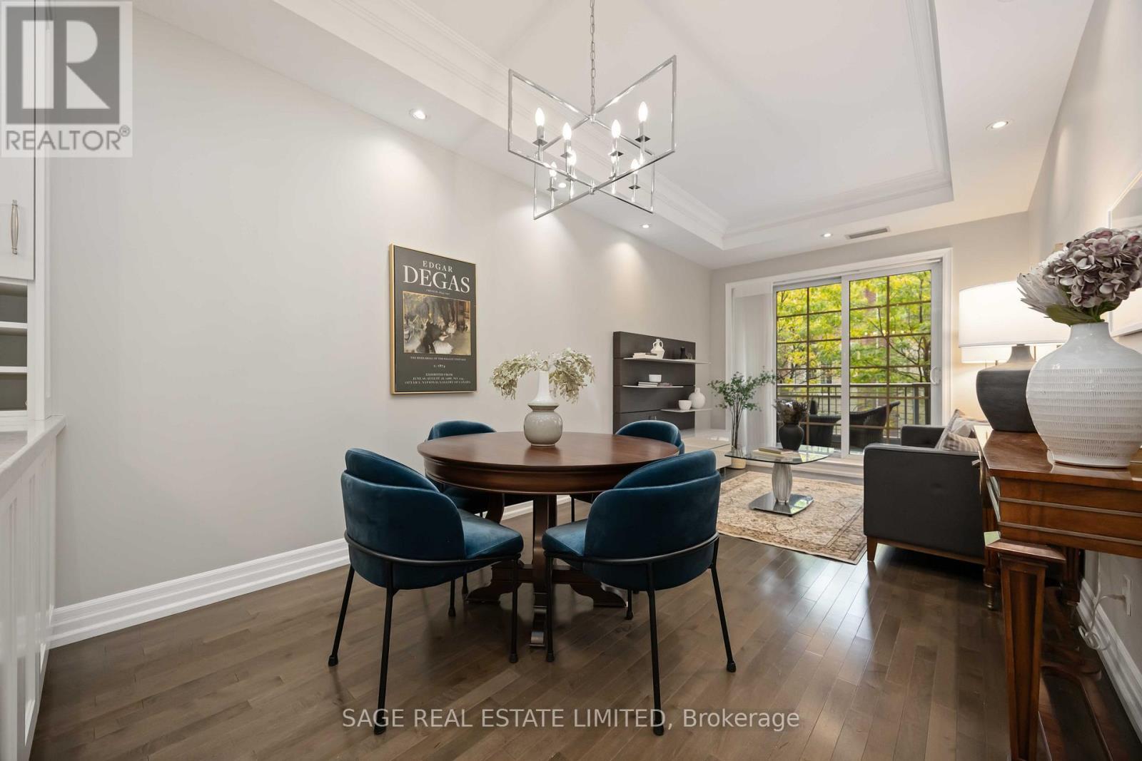 212 - 20 Burkebrook Place, Toronto, ON - Indoor Photo Showing Dining Room