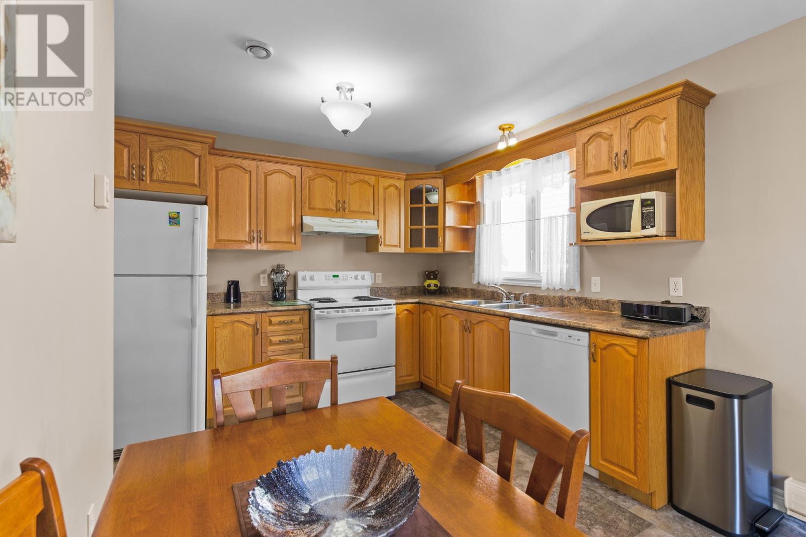 11 Long Beach Street, St. John'S, NL - Indoor Photo Showing Kitchen With Double Sink