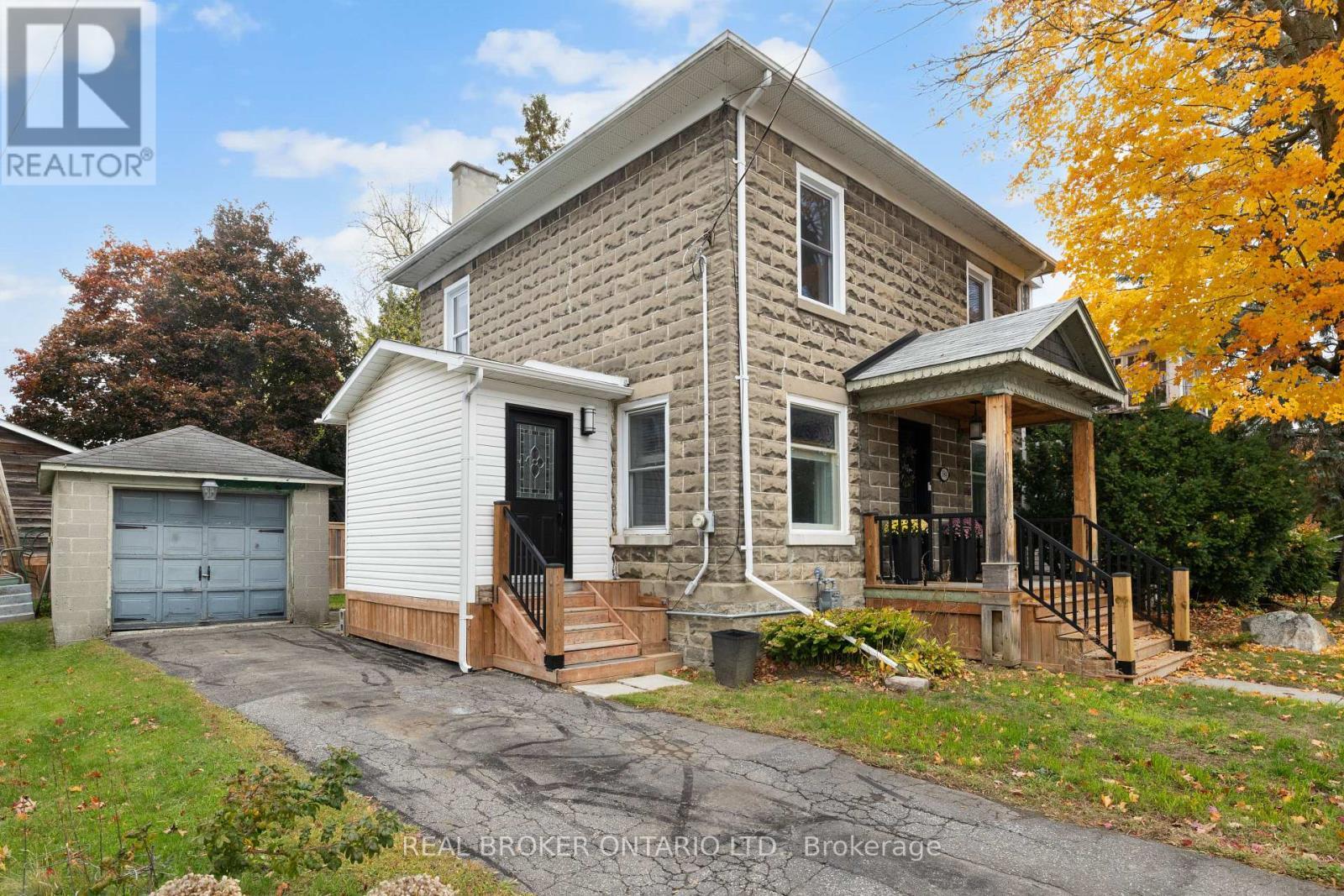 584 Jessup Street, Prescott, ON - Outdoor