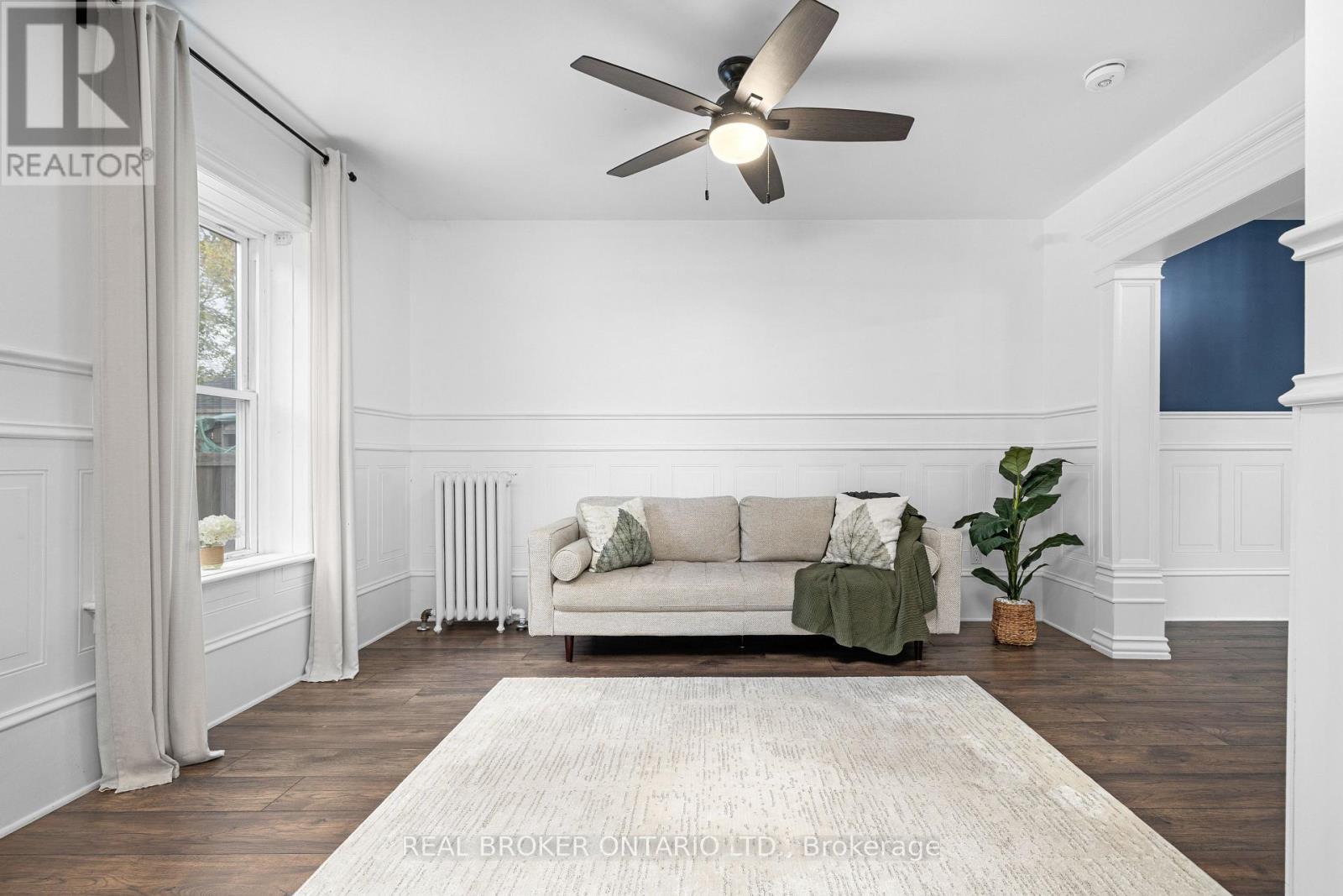 584 Jessup Street, Prescott, ON - Indoor Photo Showing Other Room