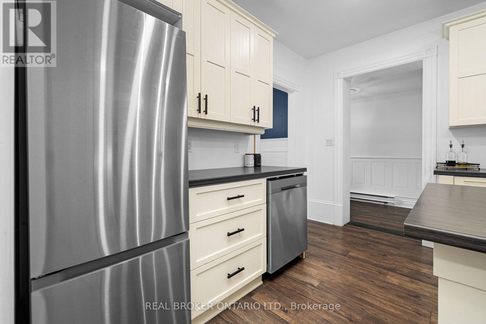 584 Jessup Street, Prescott, ON - Indoor Photo Showing Kitchen With Stainless Steel Kitchen