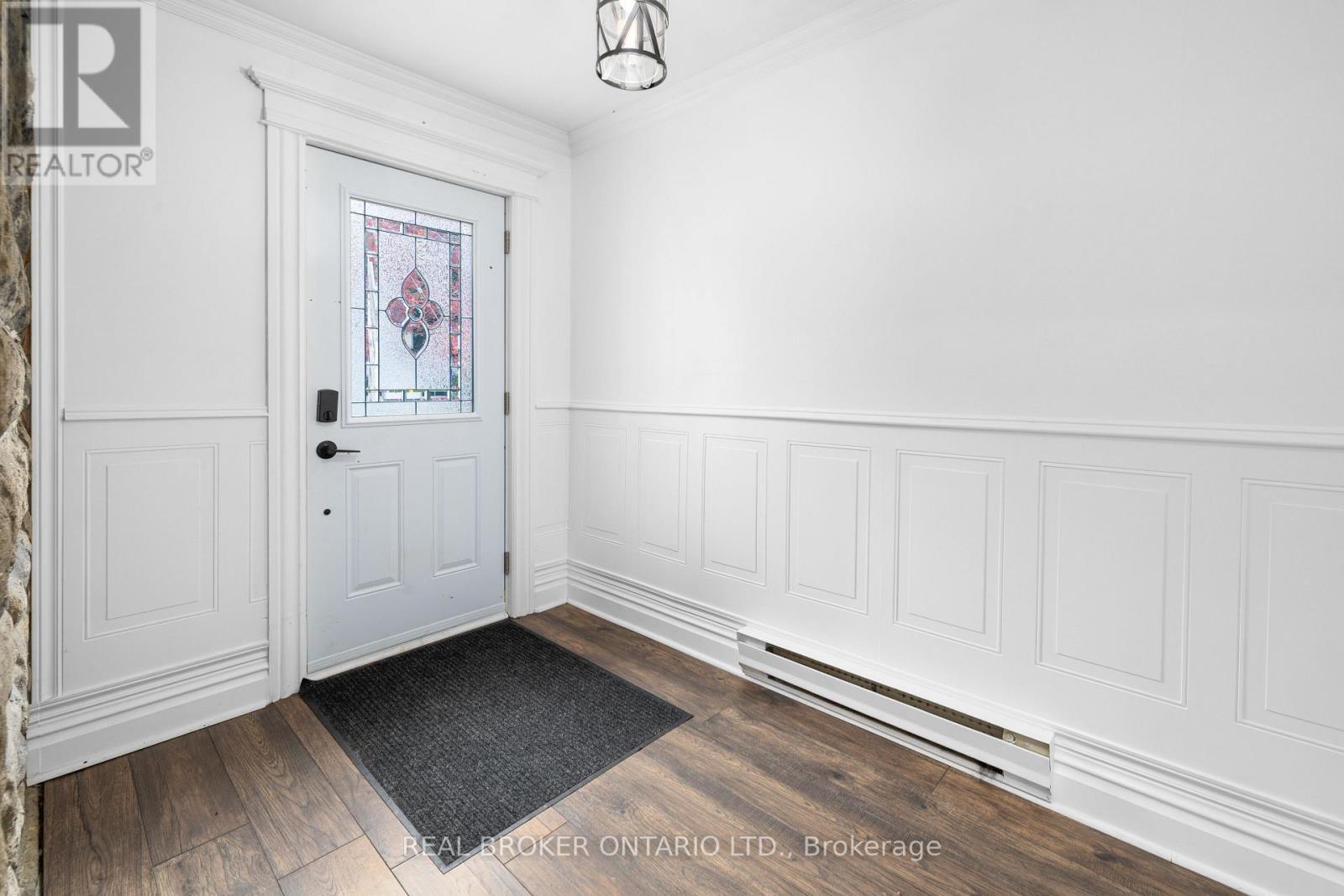 584 Jessup Street, Prescott, ON - Indoor Photo Showing Other Room