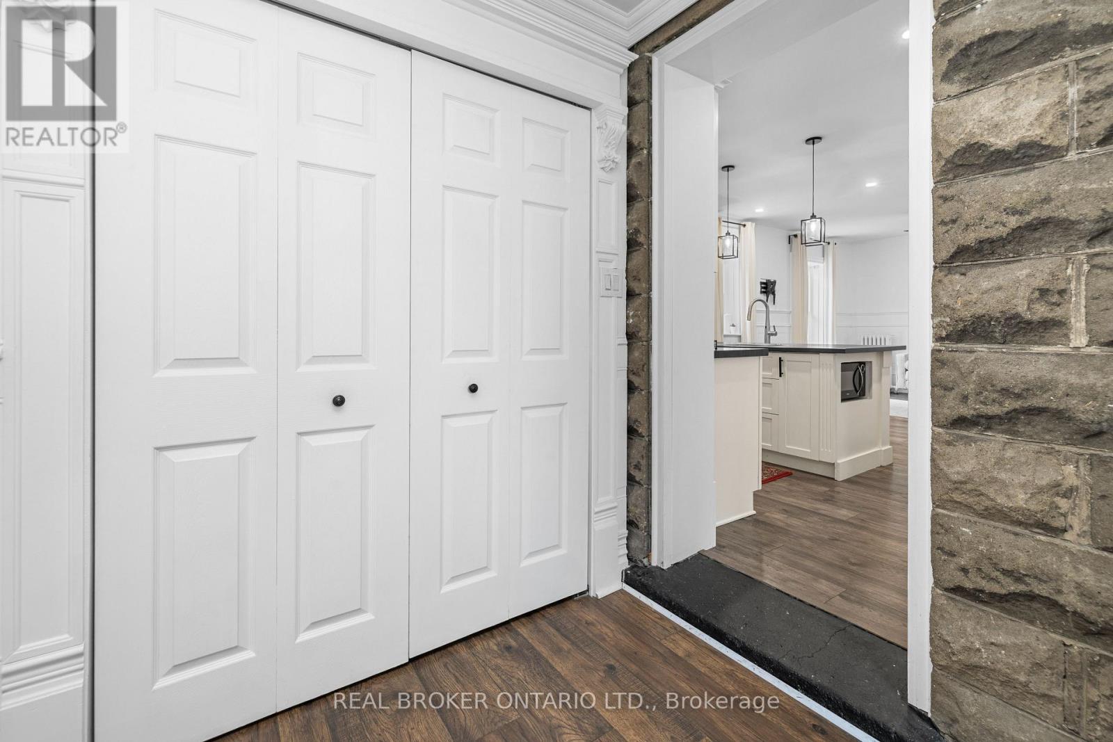 584 Jessup Street, Prescott, ON - Indoor Photo Showing Other Room