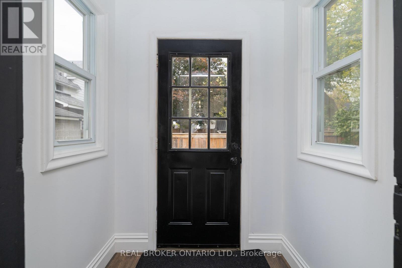 584 Jessup Street, Prescott, ON - Indoor Photo Showing Other Room
