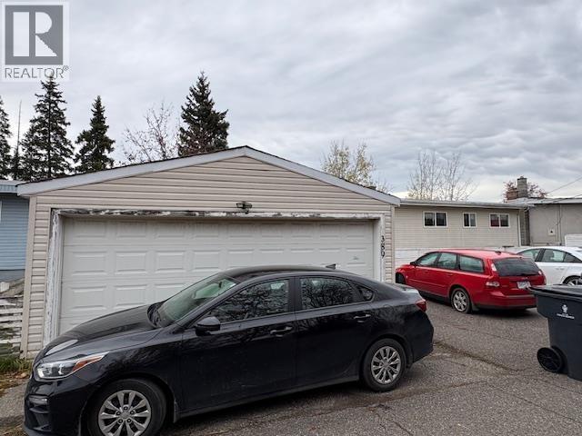 389 S Lyon Street, Prince George, BC - Outdoor