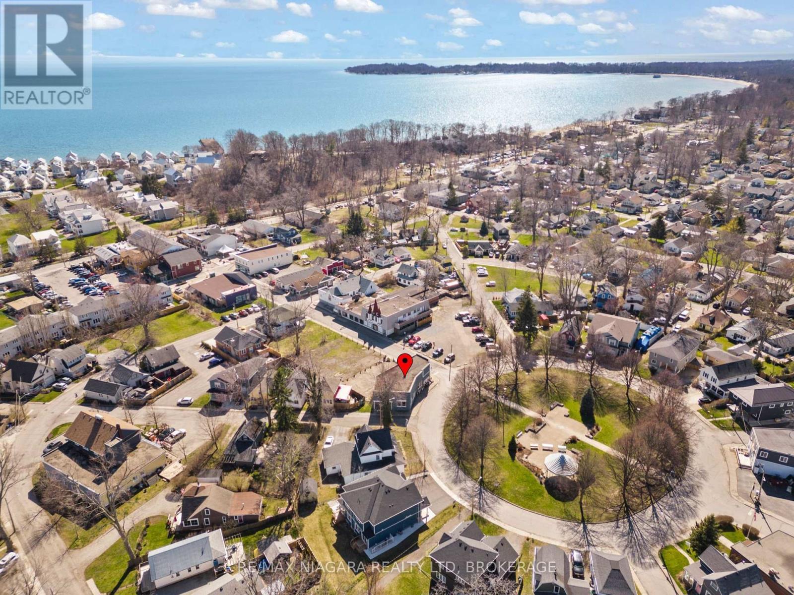34 Queens Circle, Fort Erie (Crystal Beach), ON