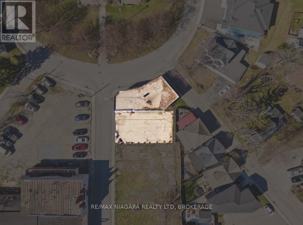 34 Queens Circle, Fort Erie (Crystal Beach), ON