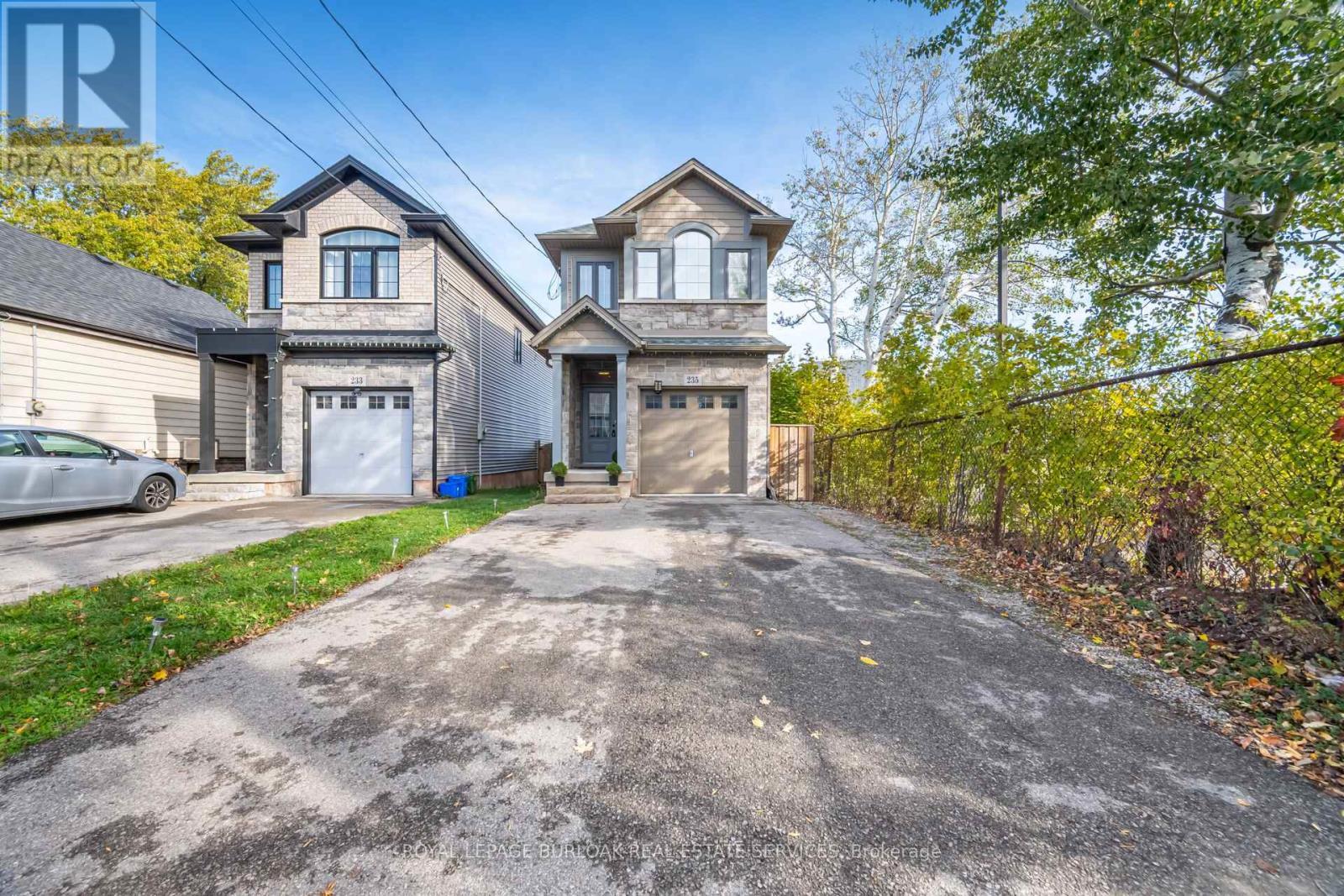235 Mead Avenue, Hamilton, ON - Outdoor With Facade