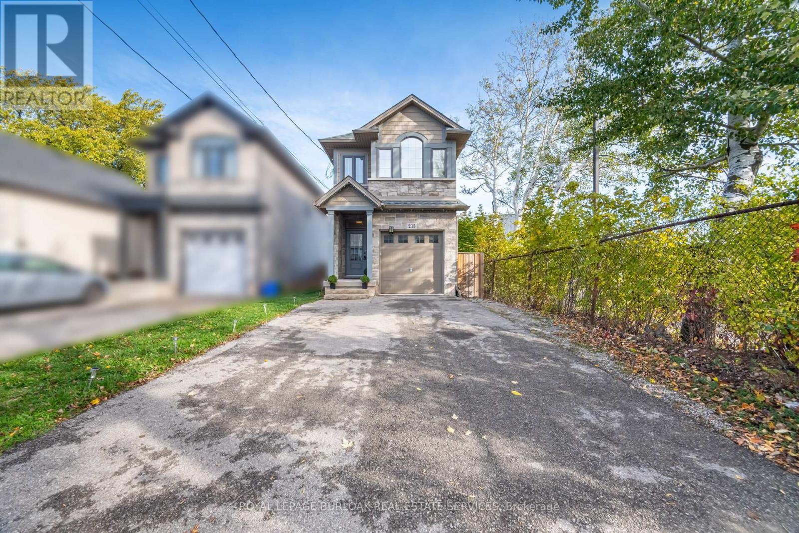 235 Mead Avenue, Hamilton, ON - Outdoor With Facade