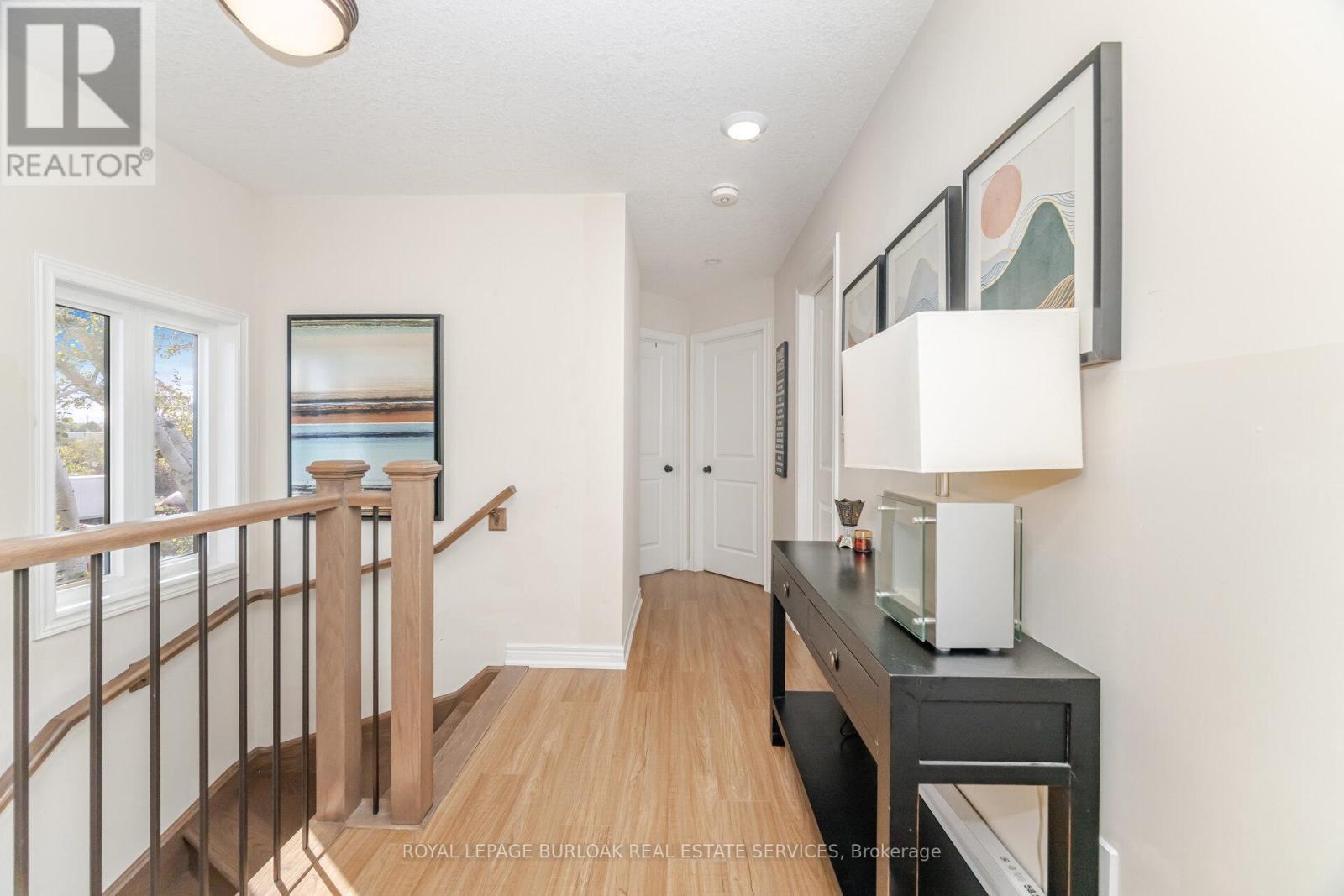 235 Mead Avenue, Hamilton, ON - Indoor Photo Showing Other Room