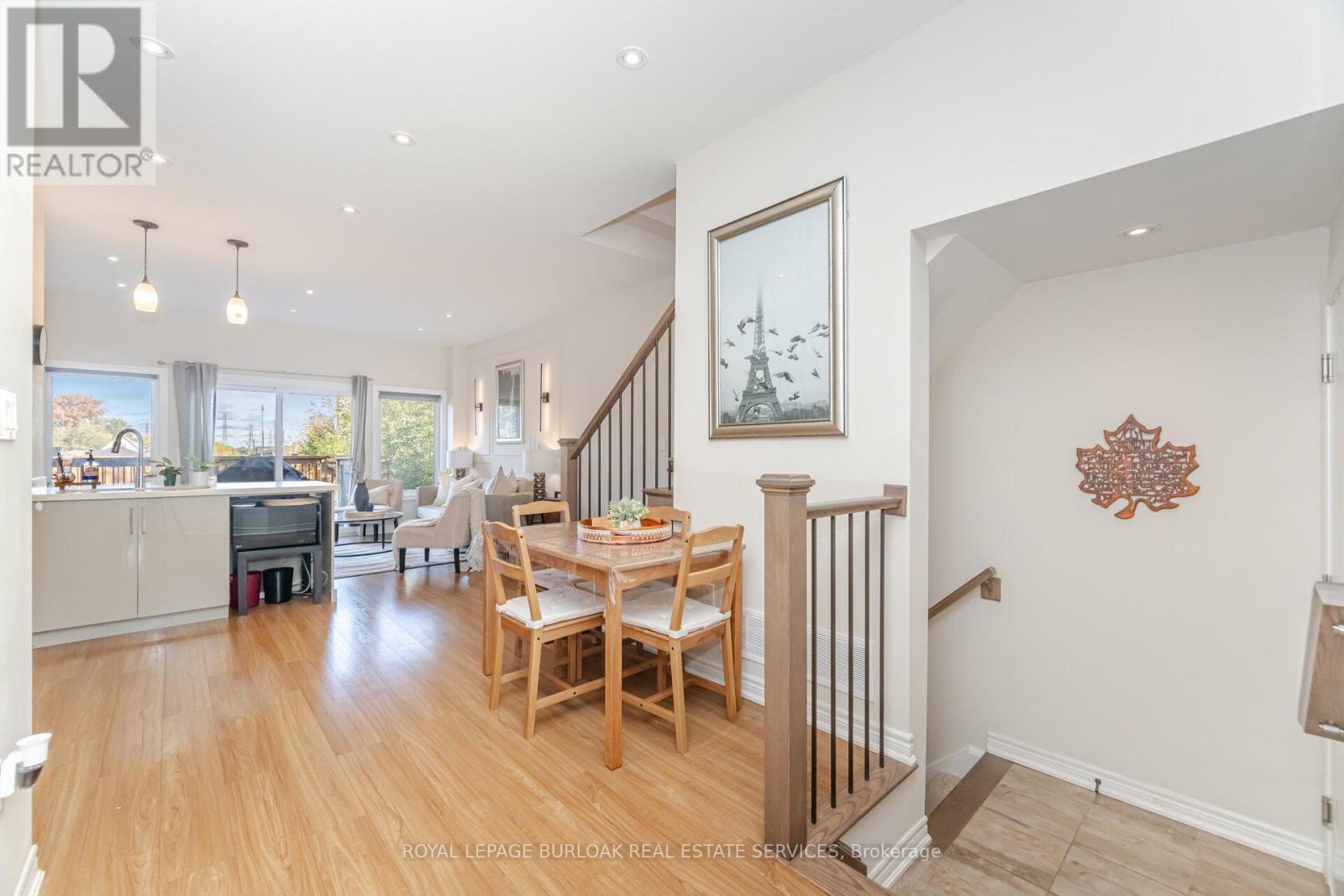 235 Mead Avenue, Hamilton, ON - Indoor