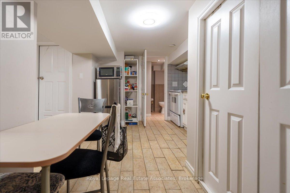 123 Market Street, Hamilton, ON