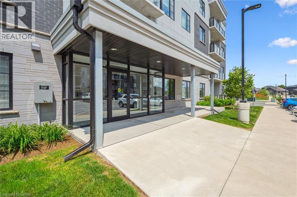 99A Farley Road Unit# 204, Fergus, ON - Outdoor